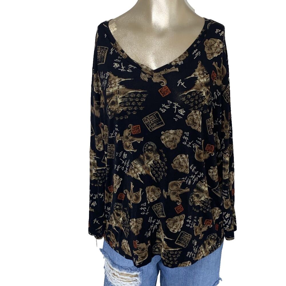 Chico's 3 (XL) Travelers Asian Calligraphy Pagoda V Neck Top Black Gold USA